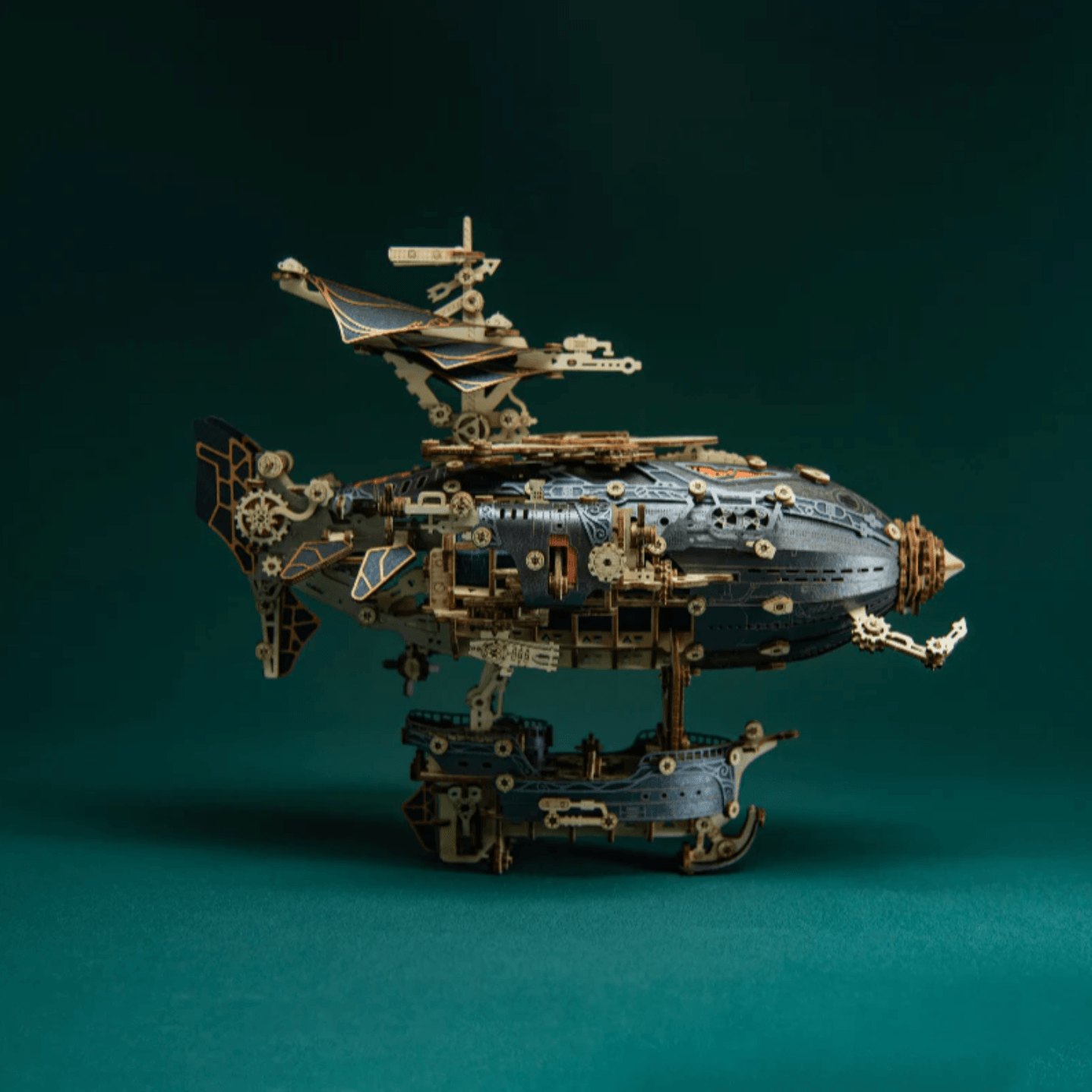 Estrelik™ | Steampunk Navigator Airship 3D Wooden Puzzle Kit