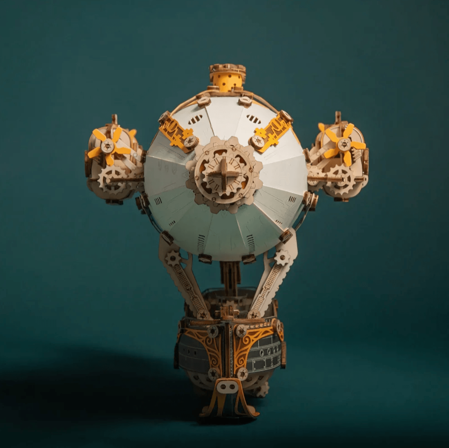 Estrelik™ | Steampunk Navigator Airship 3D Wooden Puzzle Kit