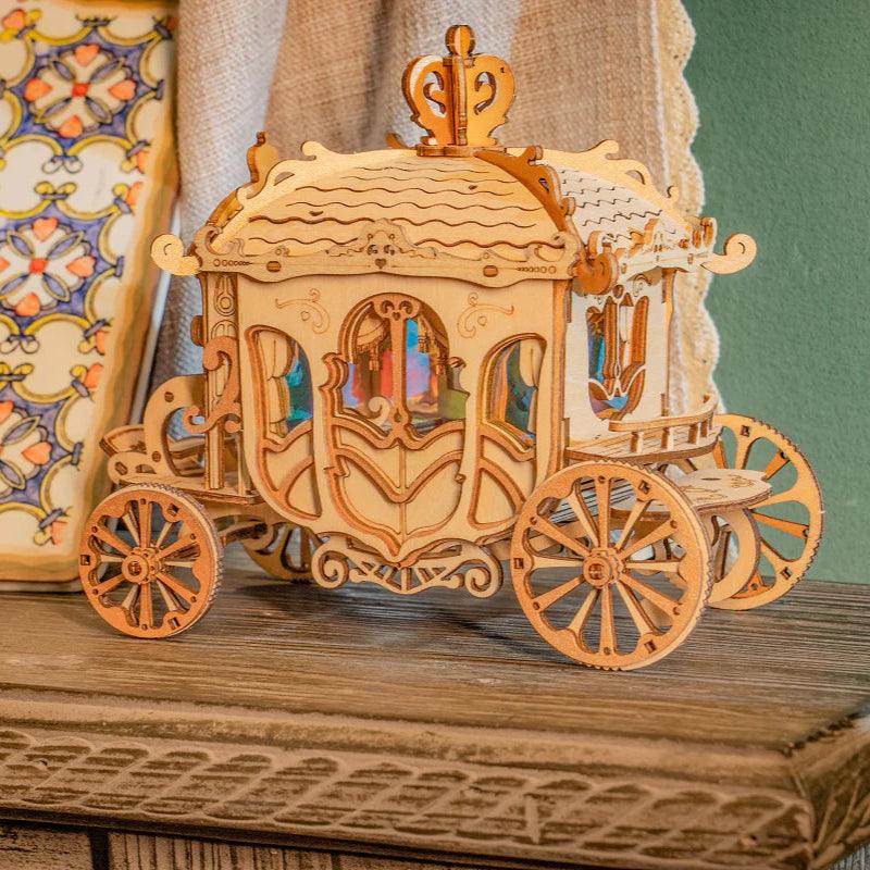 Estrelik™ | Royal Carriage - Vintage 3D Wooden Model Kit