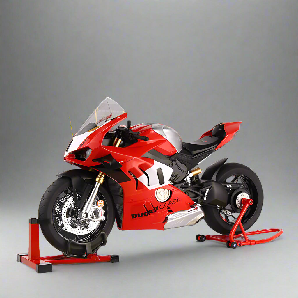 Estrelik | Alloy 1/6 Ducati Corse Panigale V4R Model