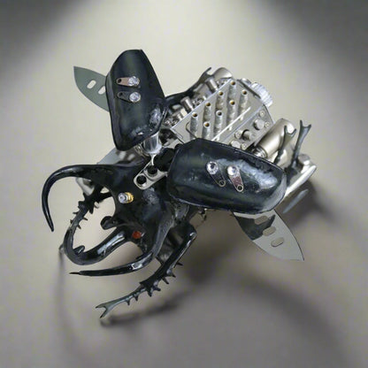 Estrelik™ | DIY V8 Engine Model Kit - Premium Metal Mechanical Beetle
