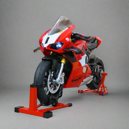 Estrelik | Alloy 1/6 Ducati Corse Panigale V4R Model