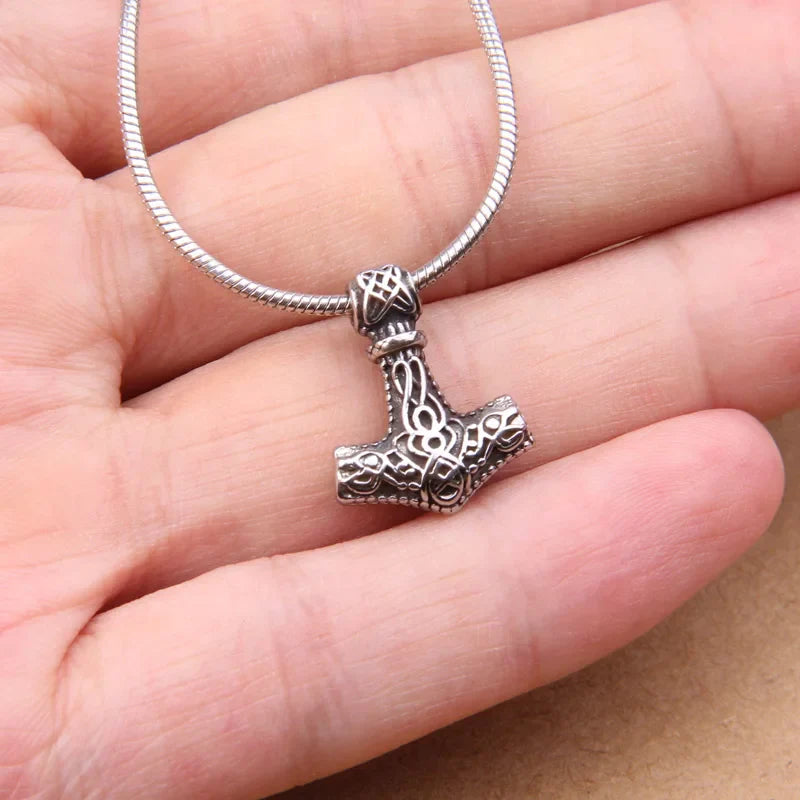 Elegant 316L Mjolnir Necklace Thor Hammer Pendant Silver Finish