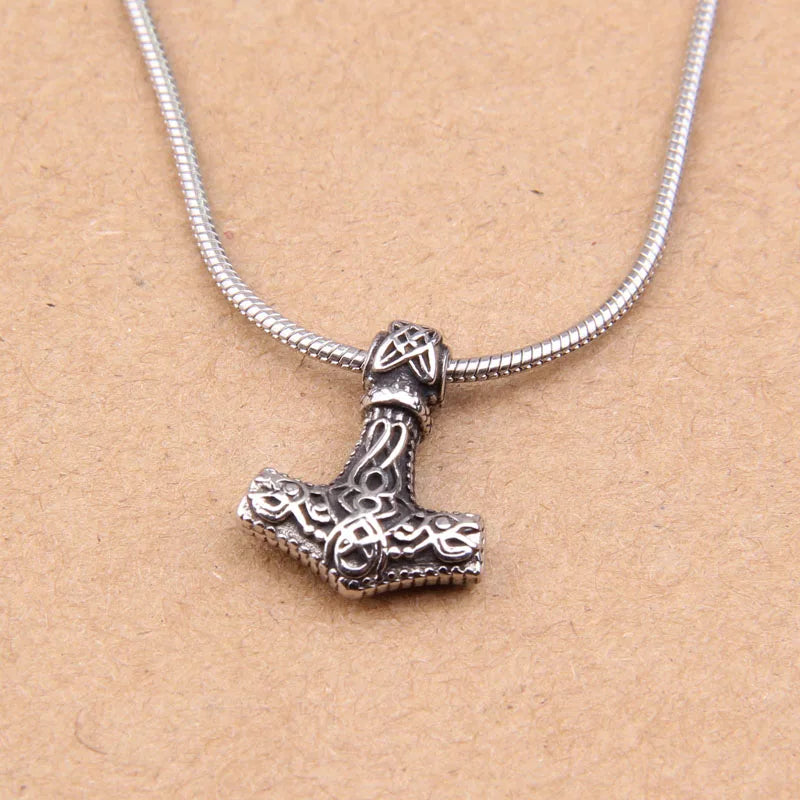 Elegant 316L Mjolnir Necklace Thor Hammer Pendant Silver Finish