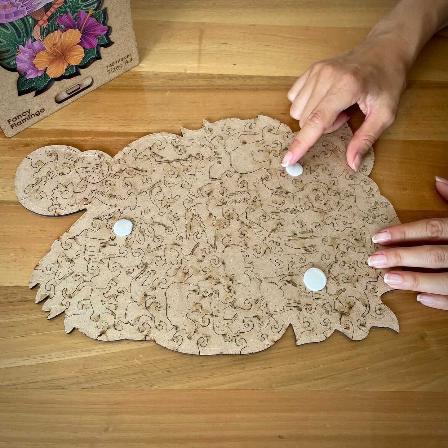 Kit Conservador Rompecabezas Lubiwood: Pegamento, Adhesivos, Cartones para Exhibir Obras
