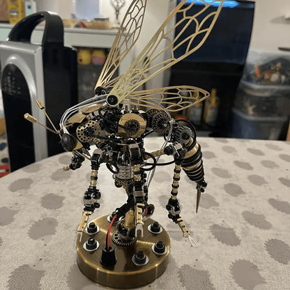 Estrelik™ | DIY 3D Mechanical Wasp Sculpture