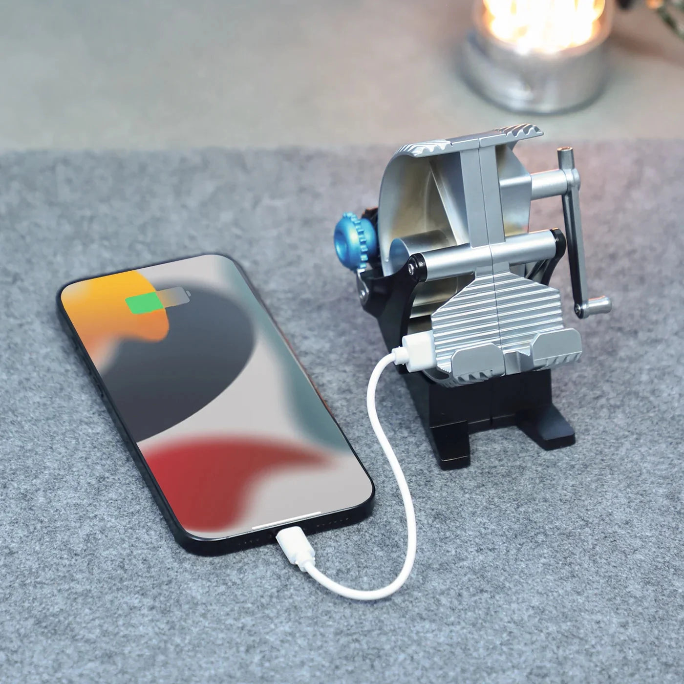 Estrelik™ | Alloy mechanical multifunctional rechargeable mobile phone holder