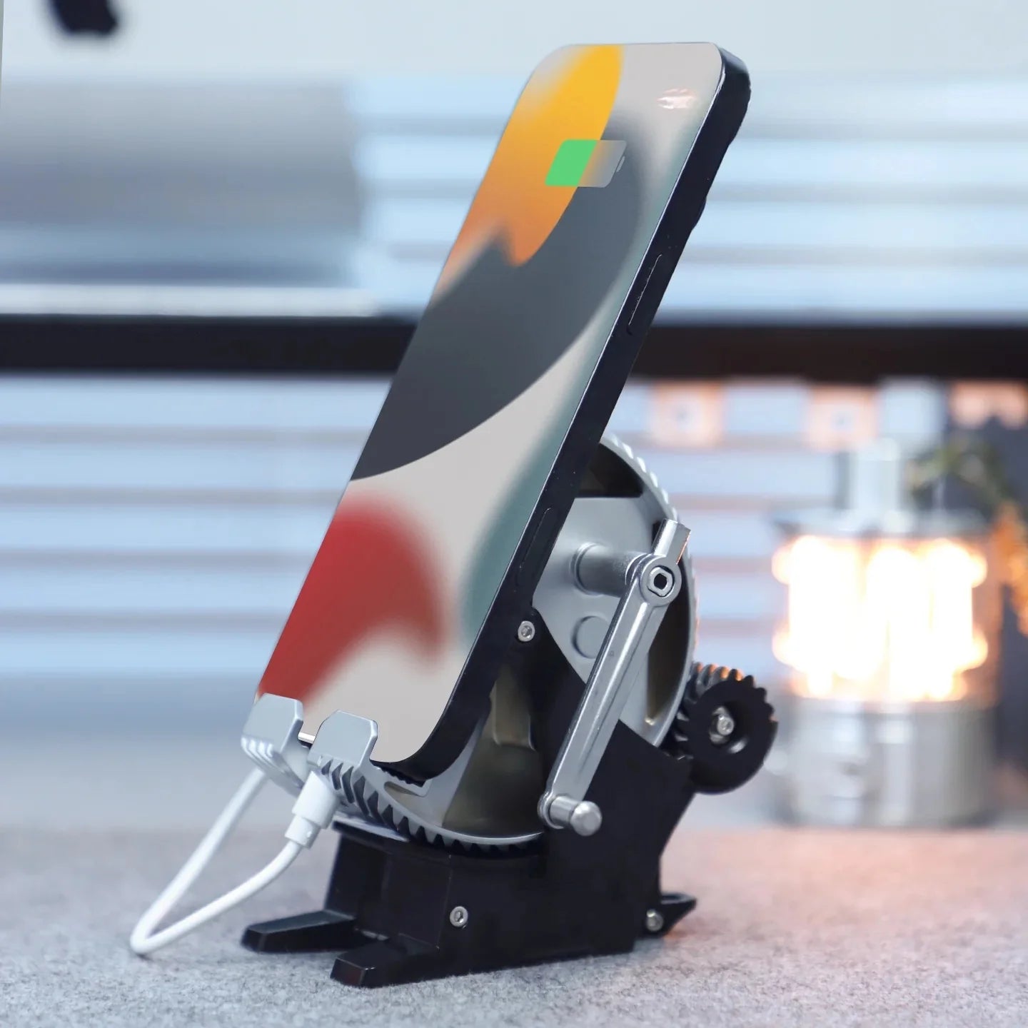 Estrelik™ | Alloy mechanical multifunctional rechargeable mobile phone holder