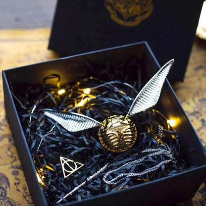 Estrelik™ | Magical Harry Potter Golden Snitch Ring Box