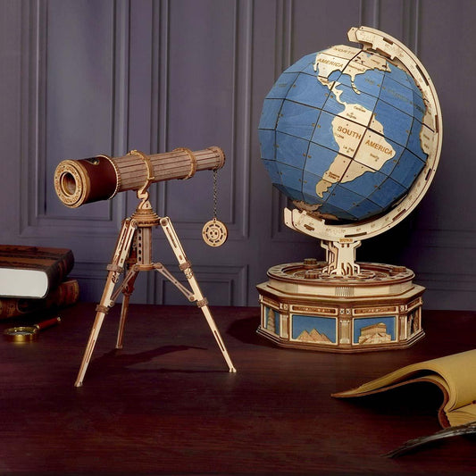 Estrelik™ | Explorer's Collection - Wooden Globe & Monocular Telescope Set