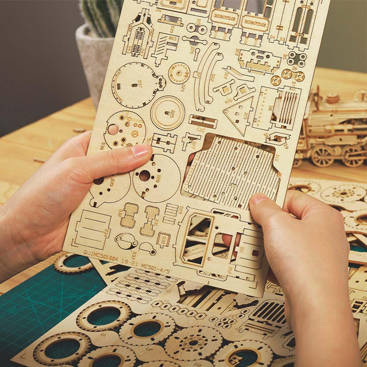 Estrelik™ | Heritage Roadster - Premium Wooden Car Model Kit