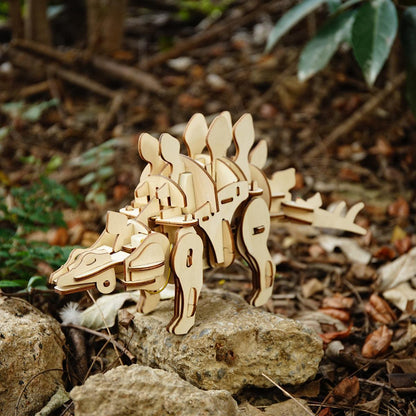Estrelik™ | Jurassic Explorer - Remote Control Walking Stegosaurus