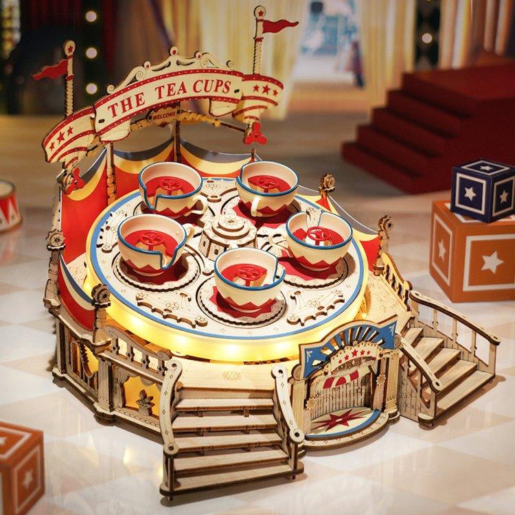 Estrelik™ | Tilt-A-Whirl DIY Music Box 3D Wooden Puzzle