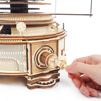 Estrelik™ | Celestial Explorer Mechanical Orrery