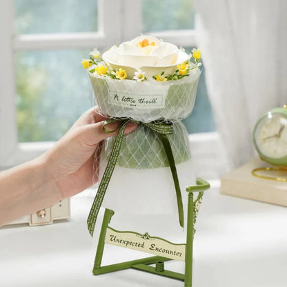 Estrelik™ | A Little Thrill Miniature Blooms