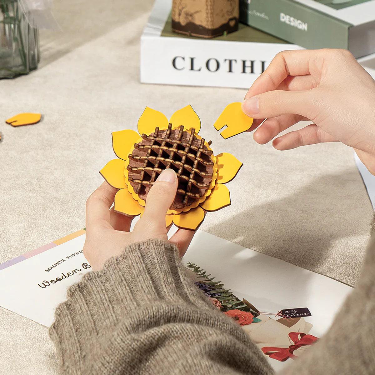 Estrelik™ | Eternal Bloom 3D Wooden Puzzle Bouquet
