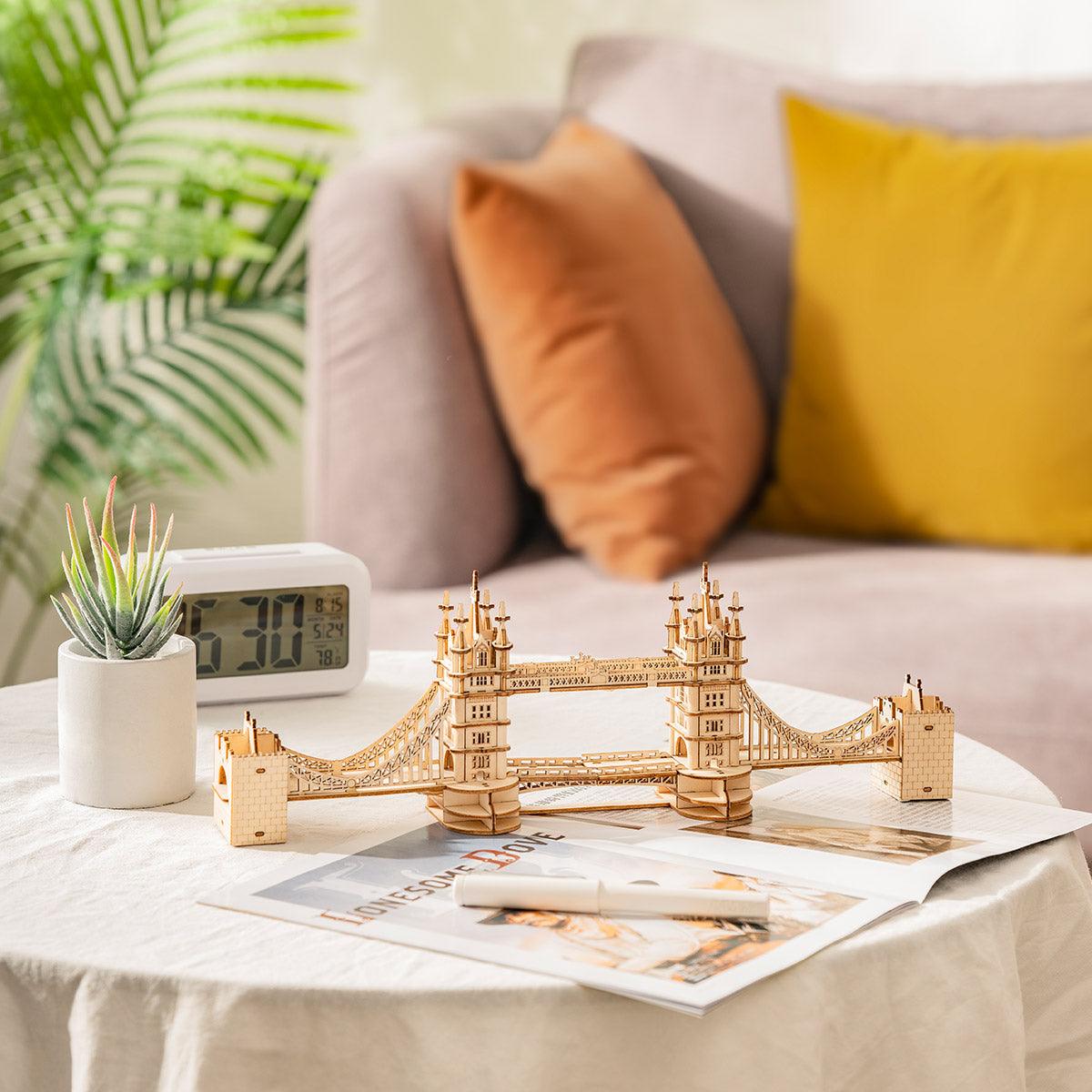 Estrelik™ | Illuminated Tower Bridge 3D Wooden Puzzle