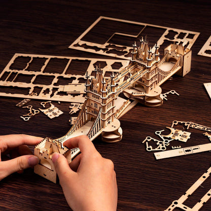 Estrelik™ | Illuminated Tower Bridge 3D Wooden Puzzle