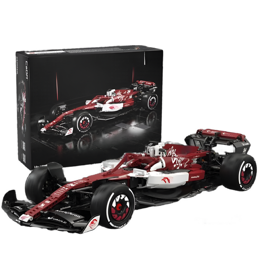 Estrelik™ | Alfa Romeo F1 Team ORLEN C42 Racing Builder