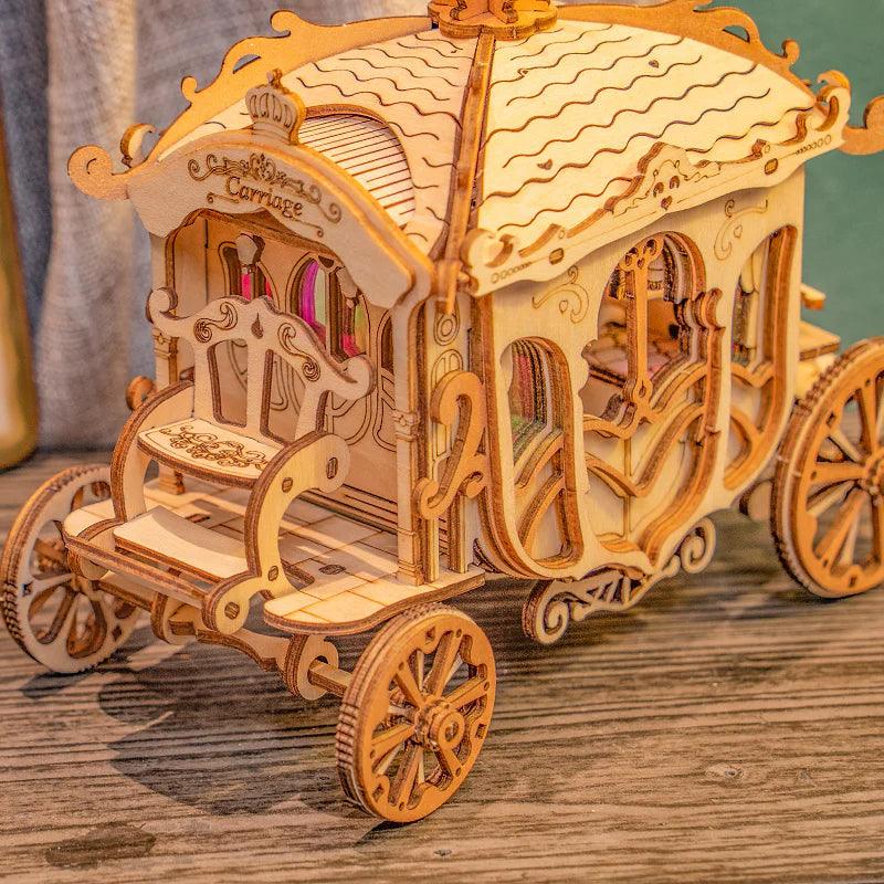 Estrelik™ | Royal Carriage - Vintage 3D Wooden Model Kit